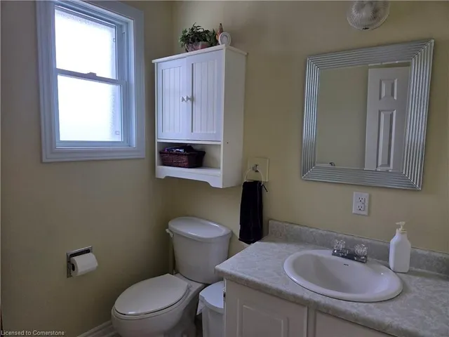 Additional property image - 60 Elmsdale Dr Unit 9