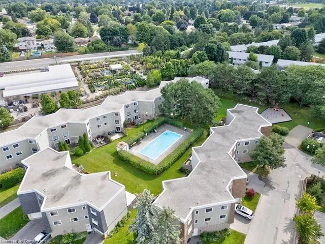Additional property image - 60 Elmsdale Dr Unit 9