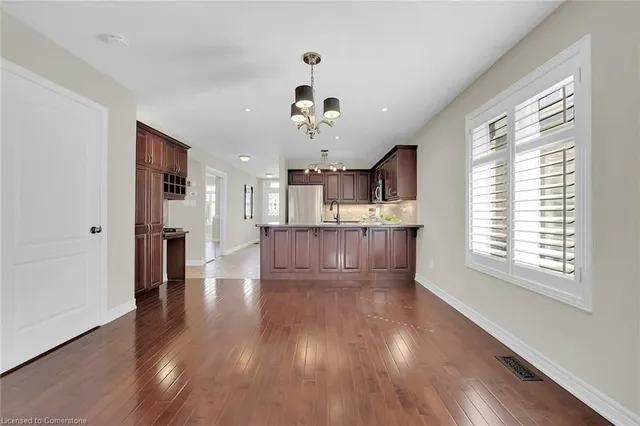 Additional property image - 72 Abbotsford Trail