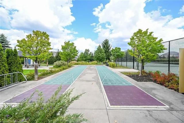 Additional property image - 72 Abbotsford Trail