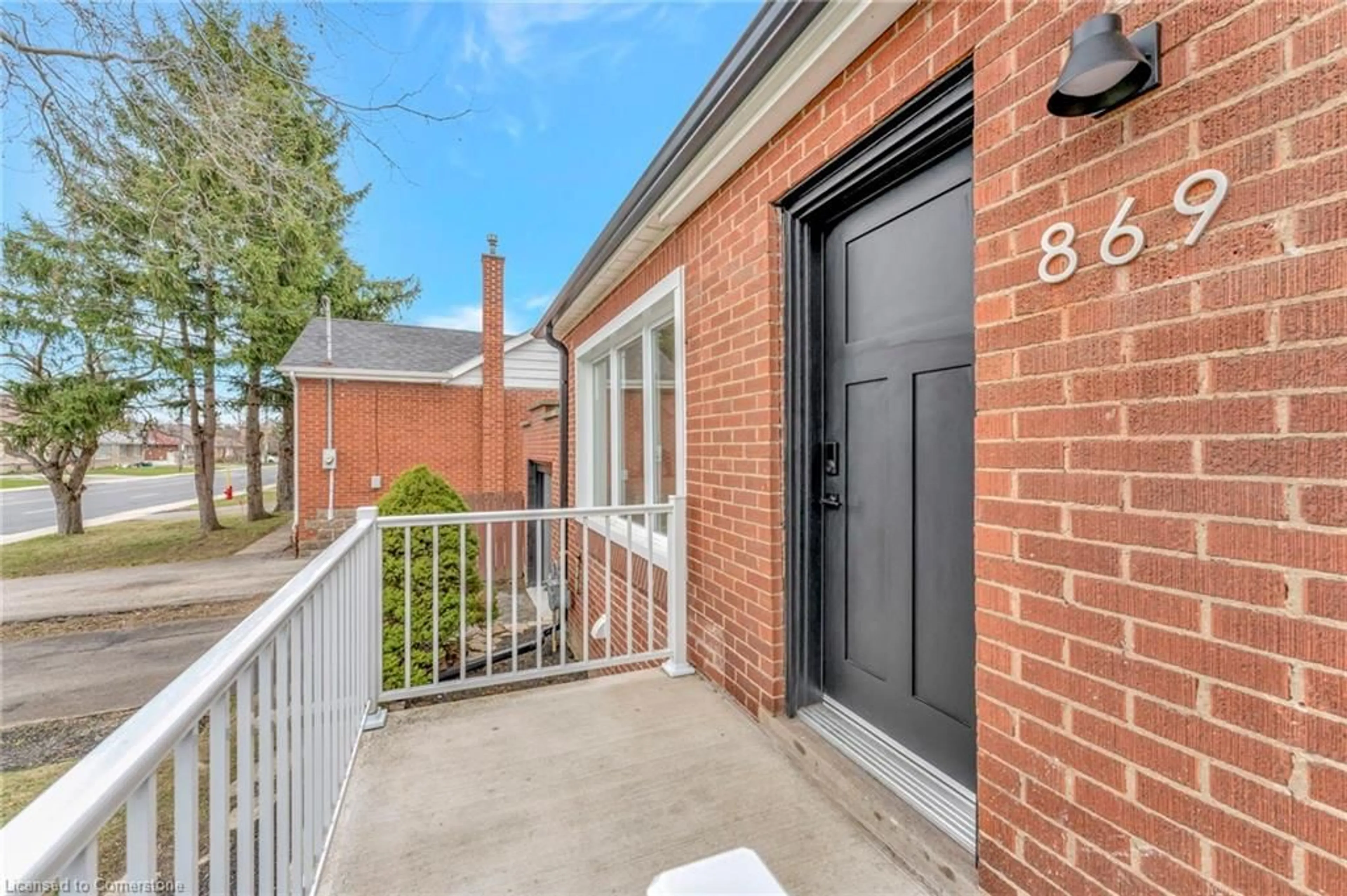 Home with brick exterior material, street for 869 Garth St, Hamilton Ontario L9C 4K7
