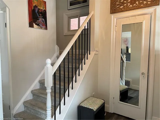 Additional image 48 of 65 Hyde Park Ave