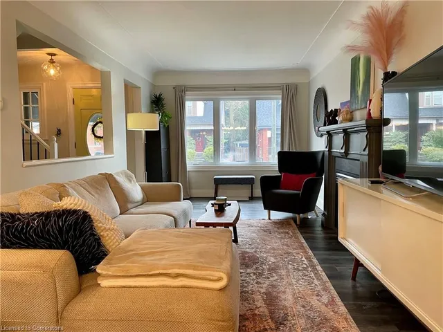 Additional image 43 of 65 Hyde Park Ave