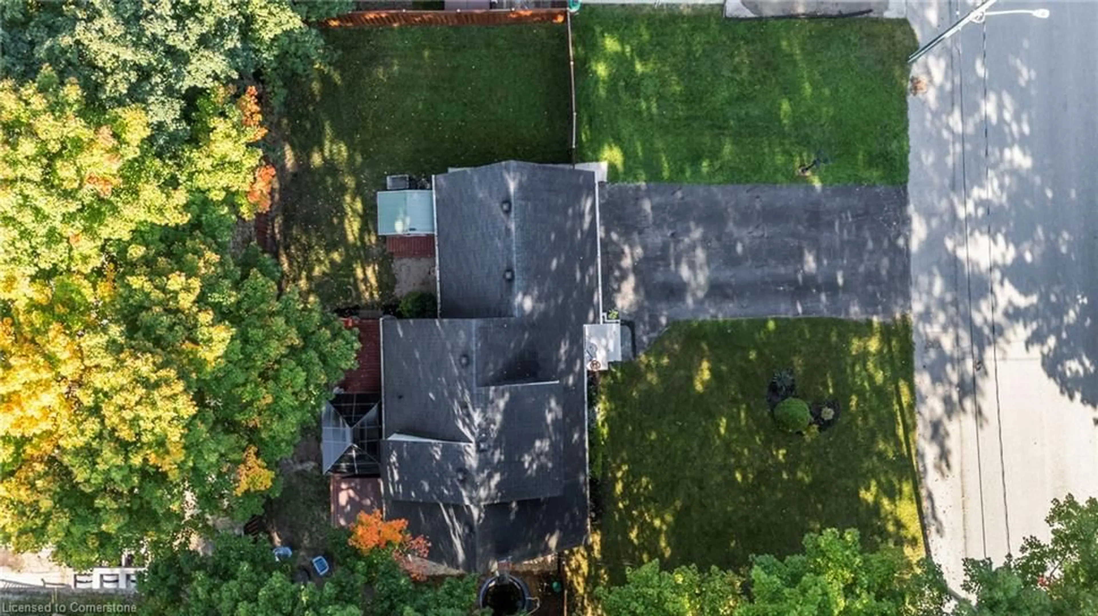 A pic from outside/outdoor area/front of a property/back of a property/a pic from drone, street for 385 Fergus St, Mount Forest Ontario N0G 2L2