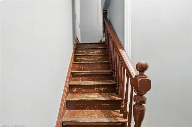 Additional property image - 694 Wilson St