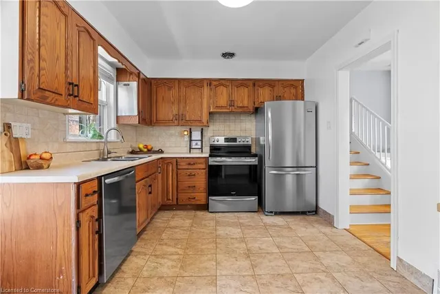 Additional property image - 1013 Brucedale Ave