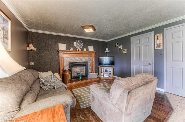 Additional property image - 76 Newbury Dr