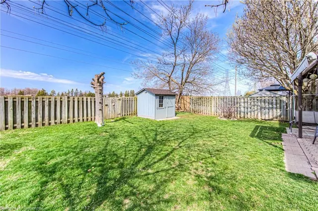 Additional property image - 76 Newbury Dr