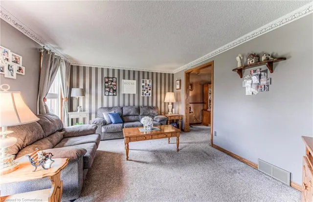 Additional property image - 76 Newbury Dr