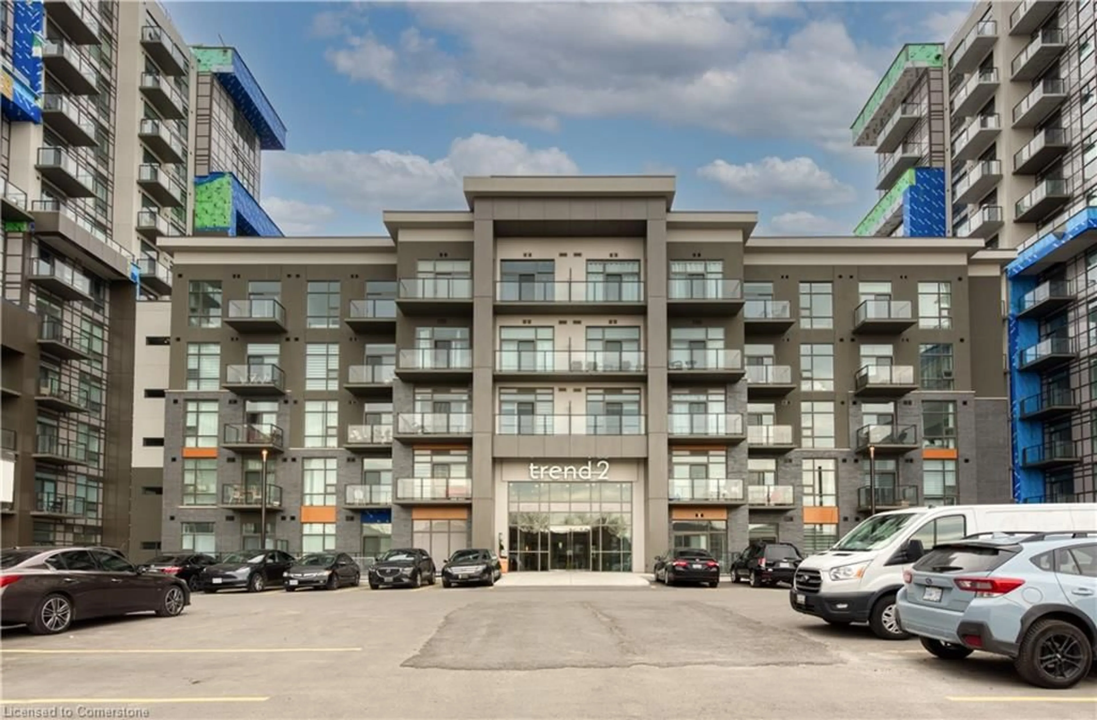 Indoor foyer for 460 Dundas St #331, Waterdown Ontario L9B 2A5