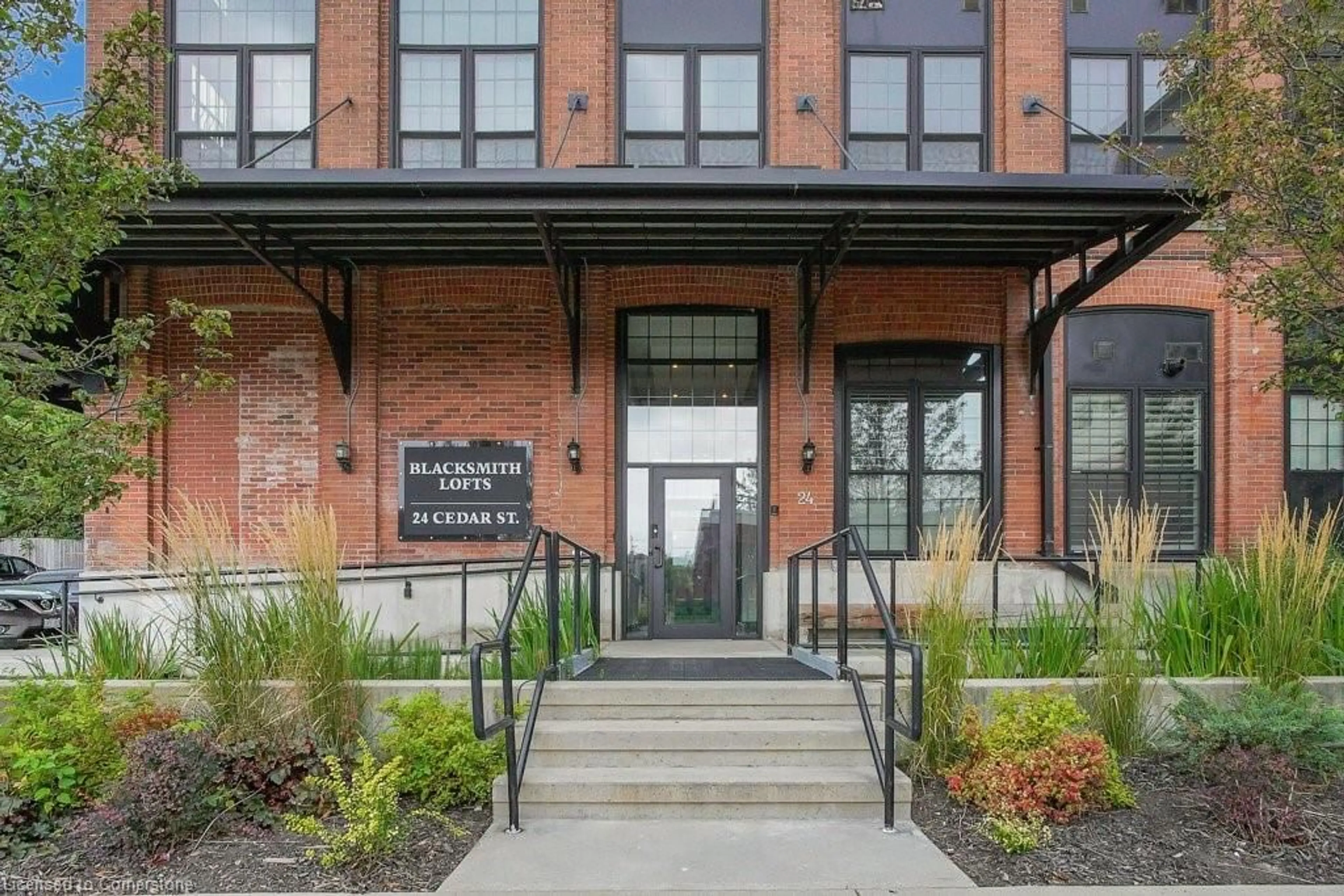 Unknown for 24 Cedar St #303, Cambridge Ontario N1S 0B2
