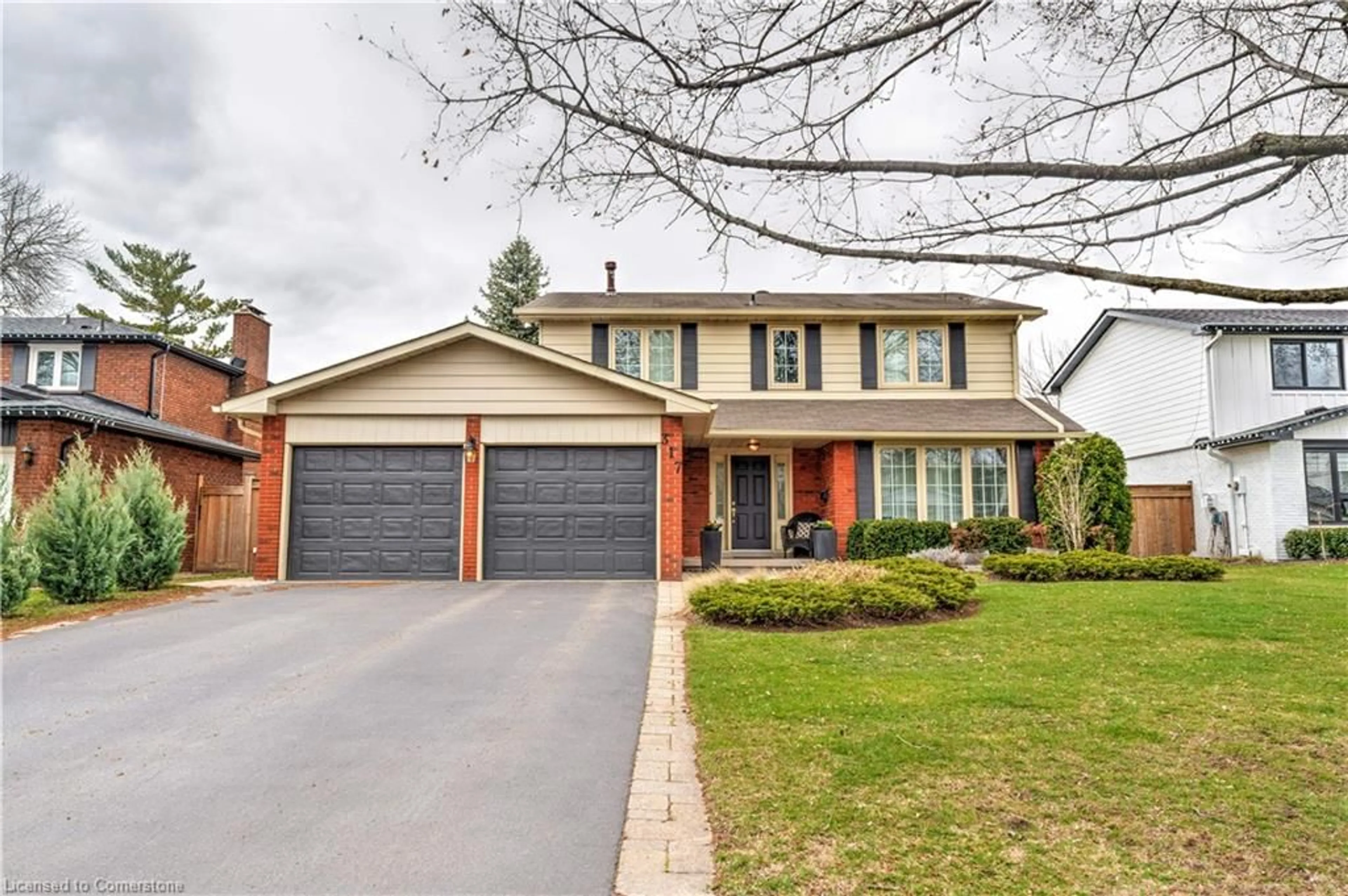 Home with brick exterior material, street for 317 Lakeview Ave, Burlington Ontario L7N 1Y9