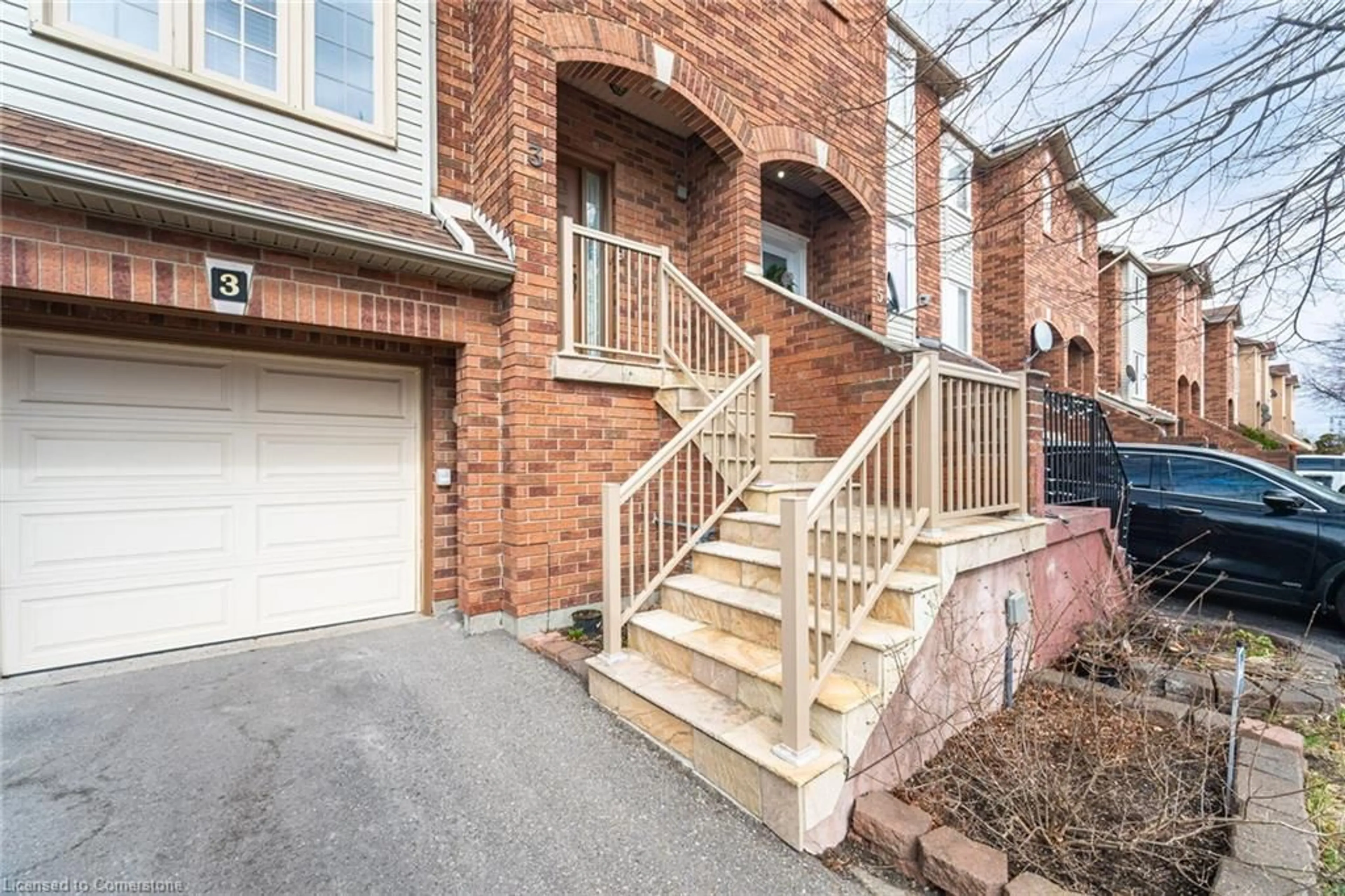 Unknown for 3 Dino Crt, Brampton Ontario L6Y 4X6