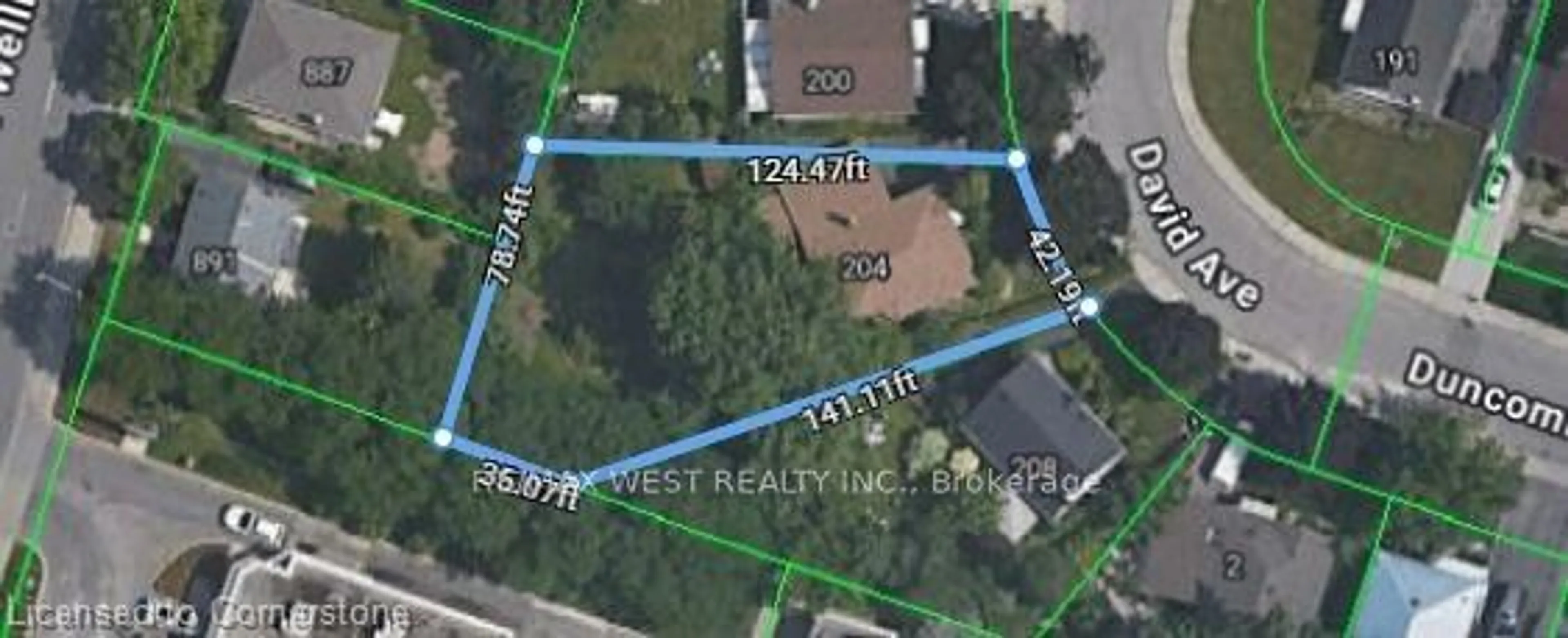 A pic from outside/outdoor area/front of a property/back of a property/a pic from drone, street for 204 David Ave, Hamilton Ontario L9A 3V5