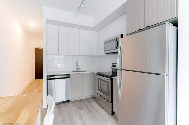 Additional property image - 5260 Dundas St Unit C207