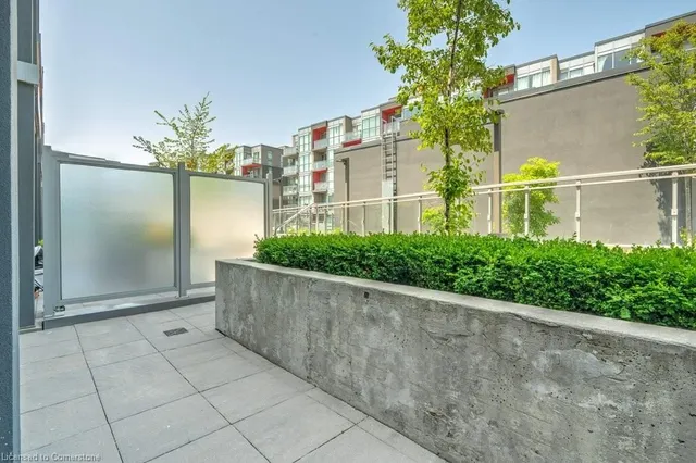 Additional property image - 5260 Dundas St Unit C207
