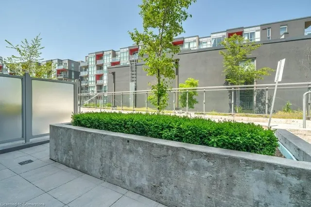 Additional property image - 5260 Dundas St Unit C207