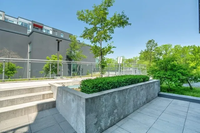Additional property image - 5260 Dundas St Unit C207