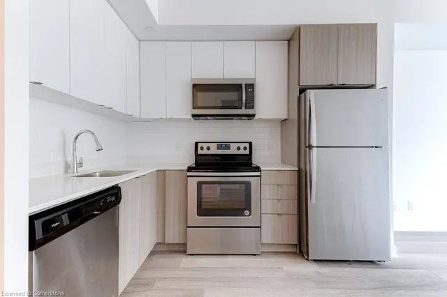 Additional property image - 5260 Dundas St Unit C207