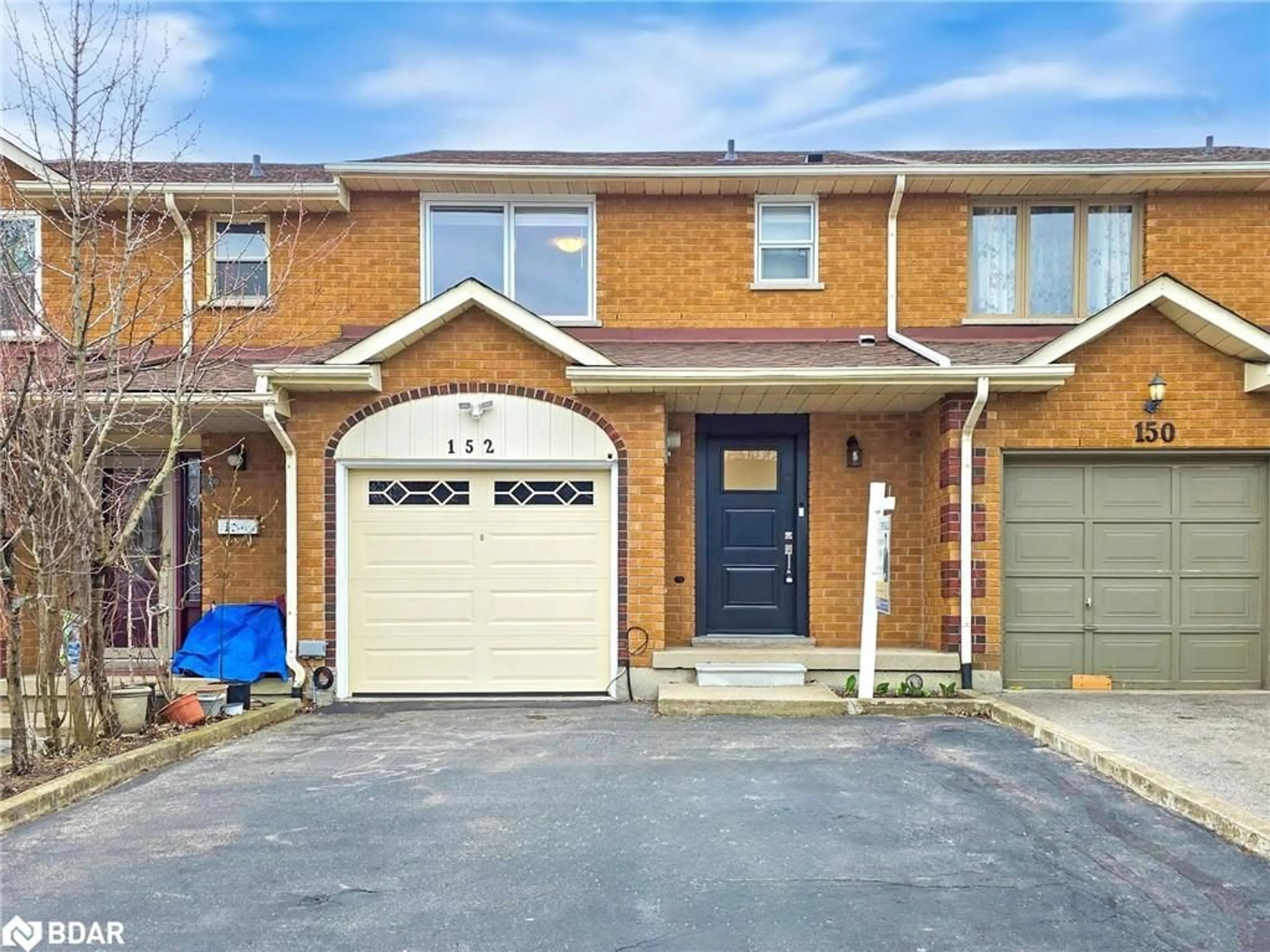 Home with brick exterior material, street for 152 Essling Ave, Hamilton Ontario L9B 2H9