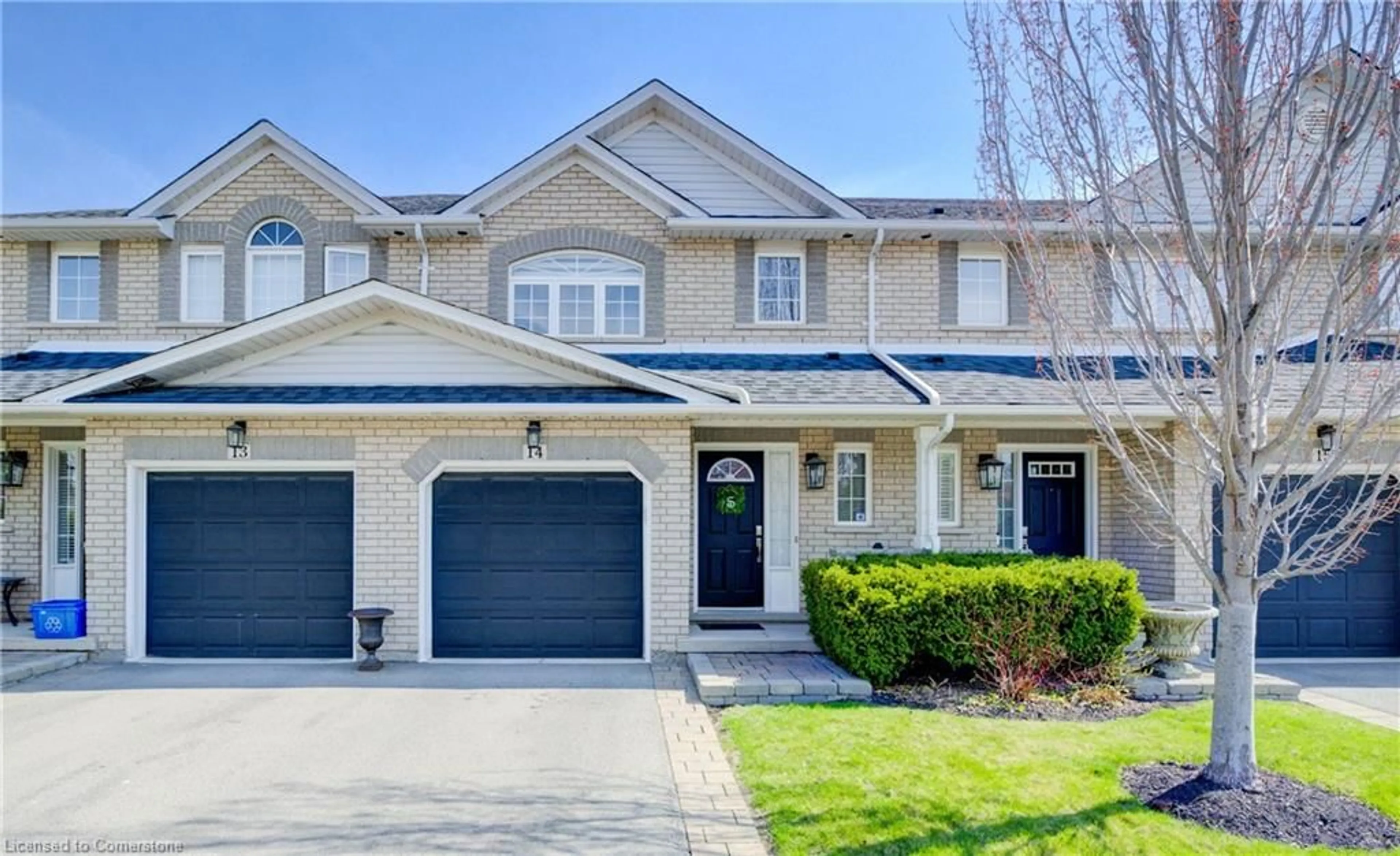 Home with vinyl exterior material, street for 2151 Walkers Line #14, Burlington Ontario L7M 4W1