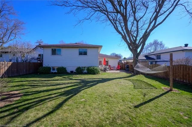 Additional property image - 1296 Headon Rd