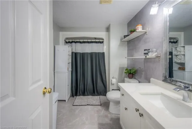 Additional property image - 30 Everglade Cres
