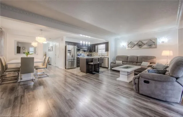 Additional property image - 30 Everglade Cres