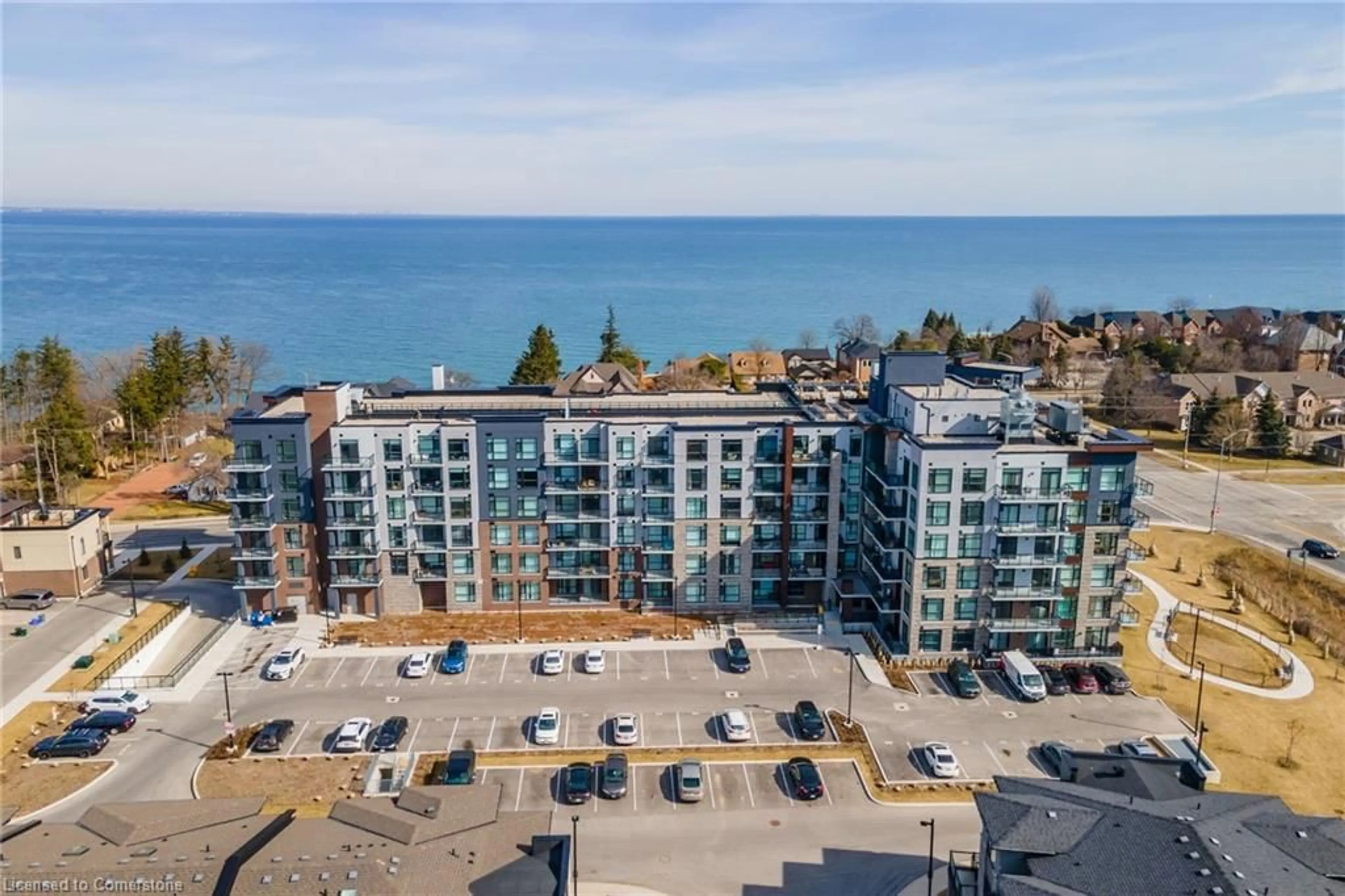 A pic from outside/outdoor area/front of a property/back of a property/a pic from drone, water/lake/river/ocean view for 600 North Service Rd #613, Stoney Creek Ontario L8E 0L2
