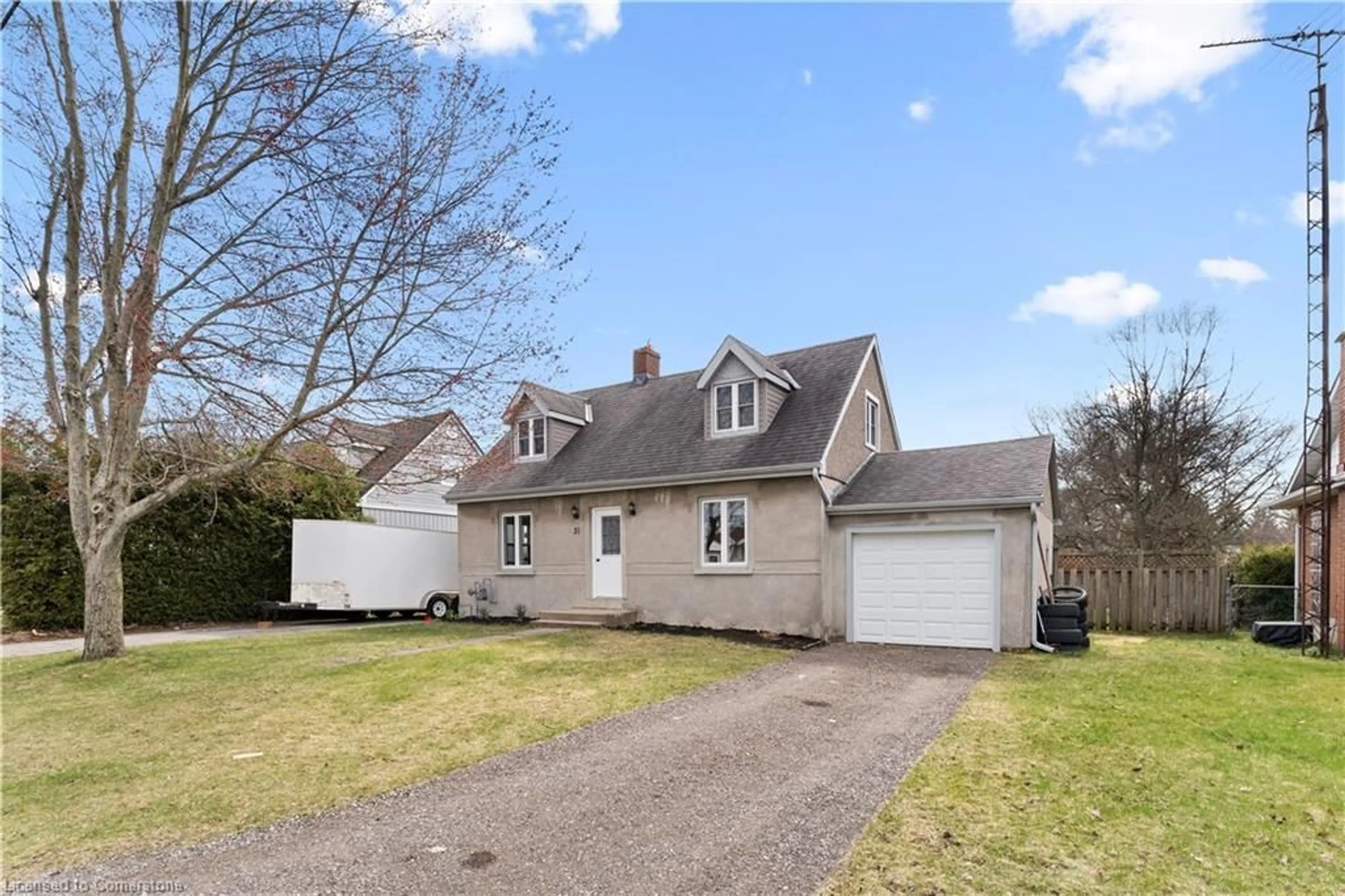 Unknown for 31 George St, Langton Ontario N0E 1G0