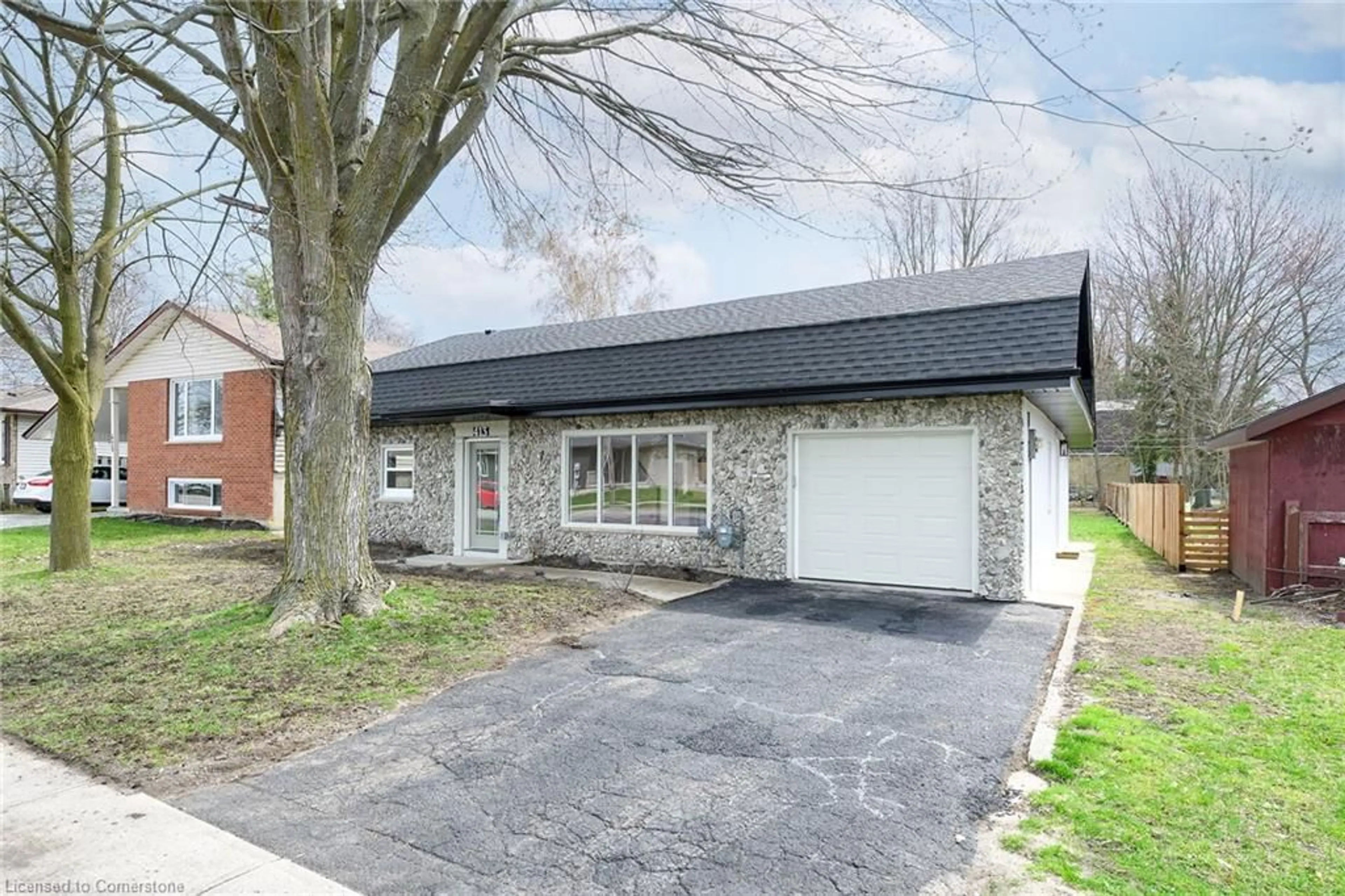Home with brick exterior material, street for 413 George St, Dunnville Ontario N1A 2T8