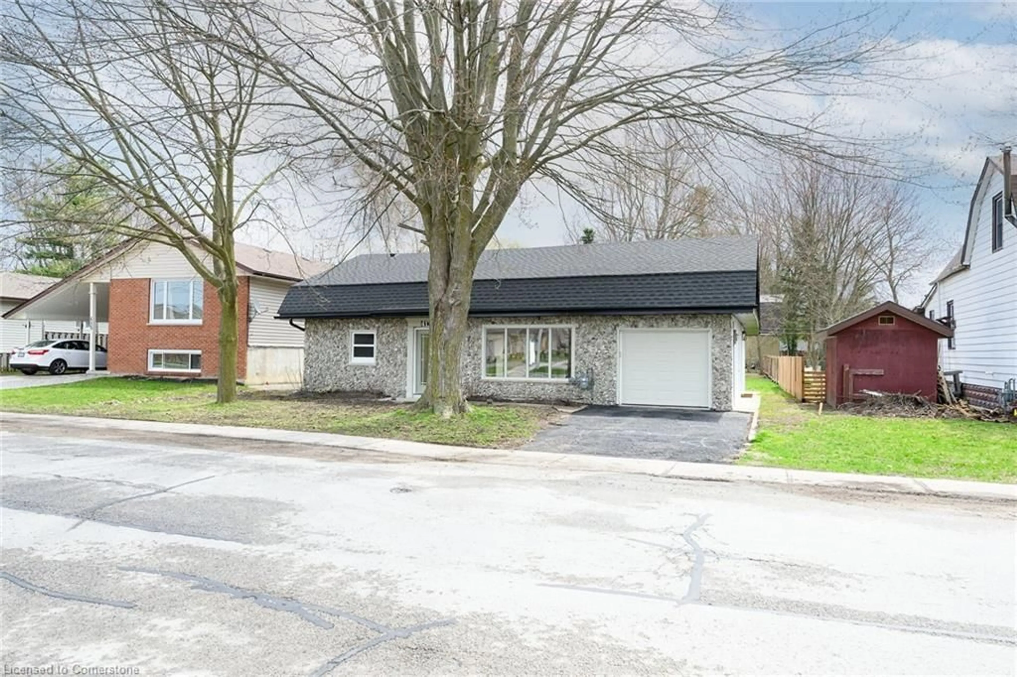 Unknown for 413 George St, Dunnville Ontario N1A 2T8