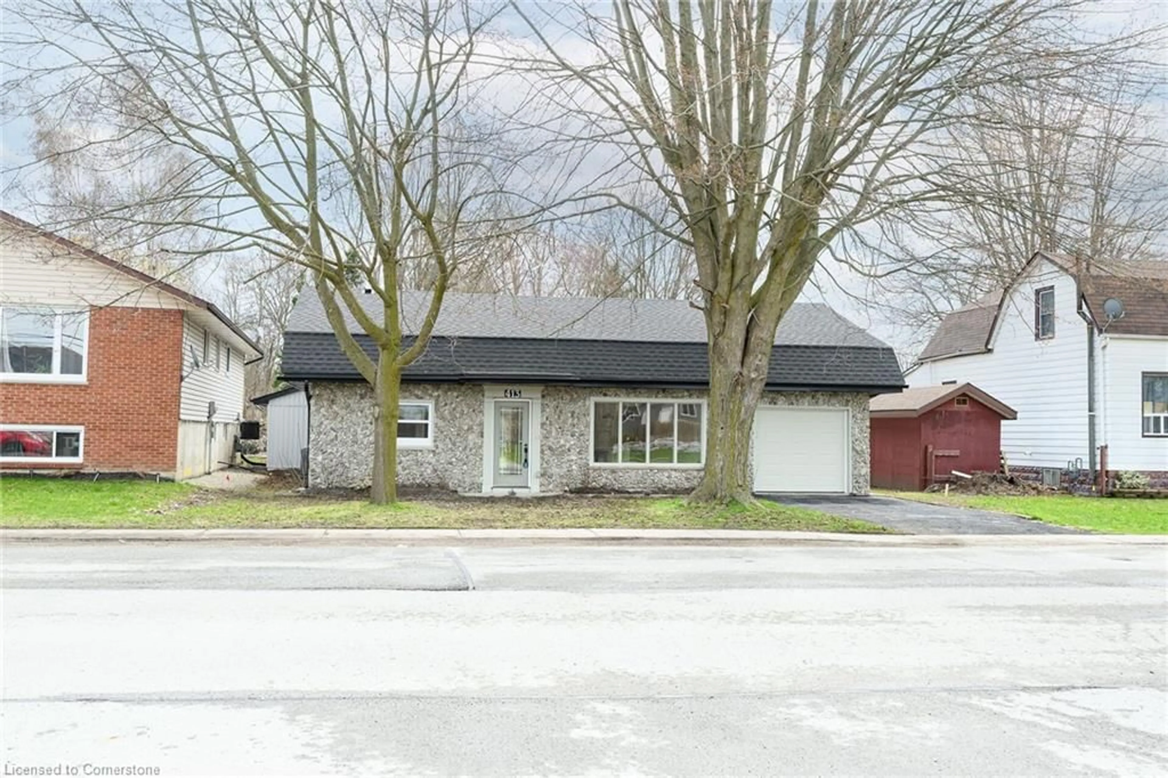 Unknown for 413 George St, Dunnville Ontario N1A 2T8