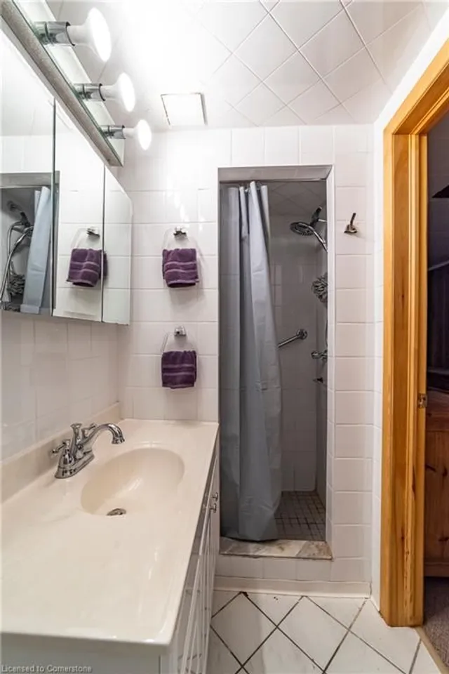Additional property image - 128 Kimberly Dr