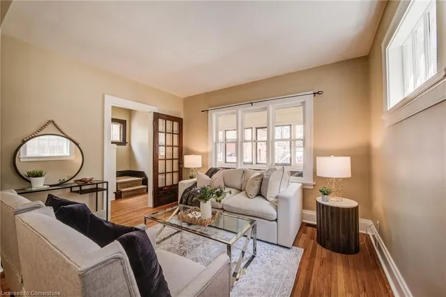 Additional property image - 7 Dekay St