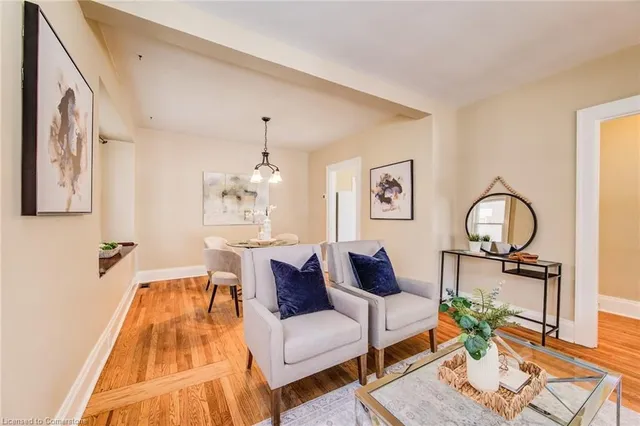 Additional property image - 7 Dekay St