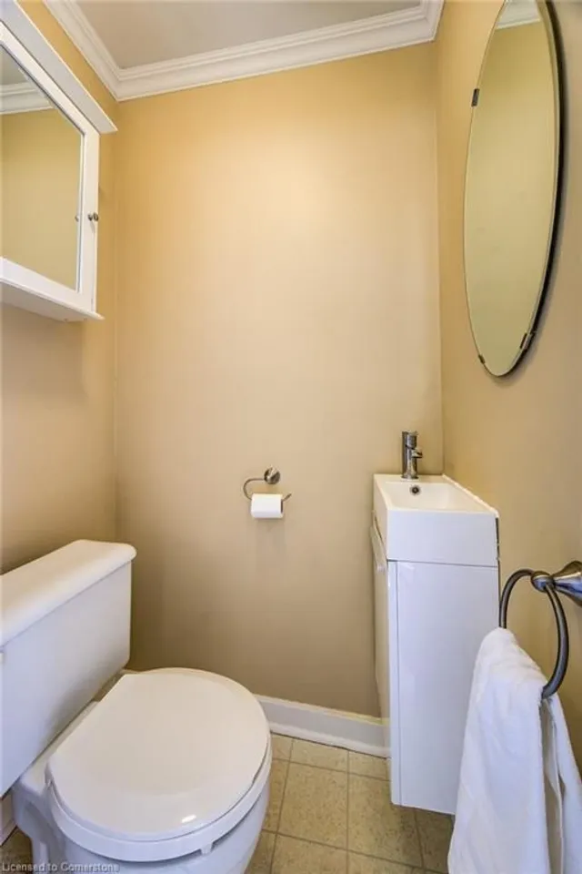 Additional property image - 7 Dekay St