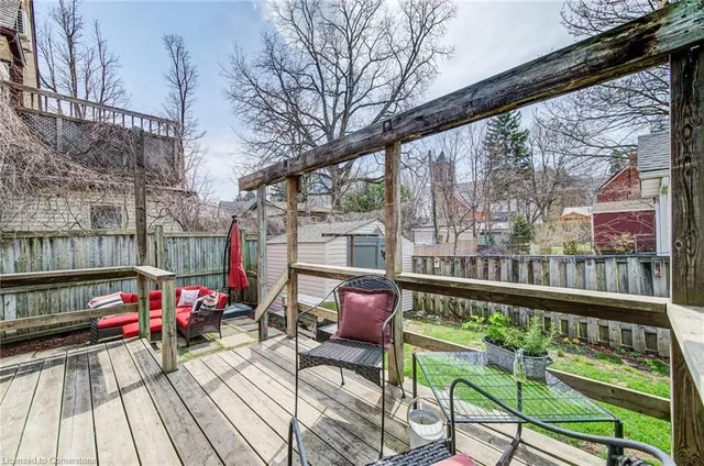 Additional property image - 7 Dekay St