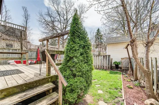 Additional property image - 7 Dekay St