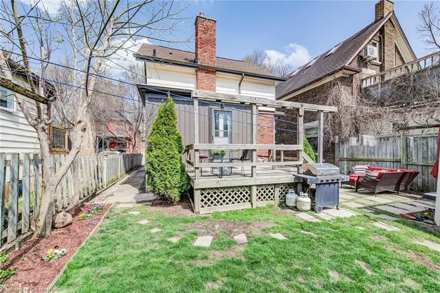 Additional property image - 7 Dekay St