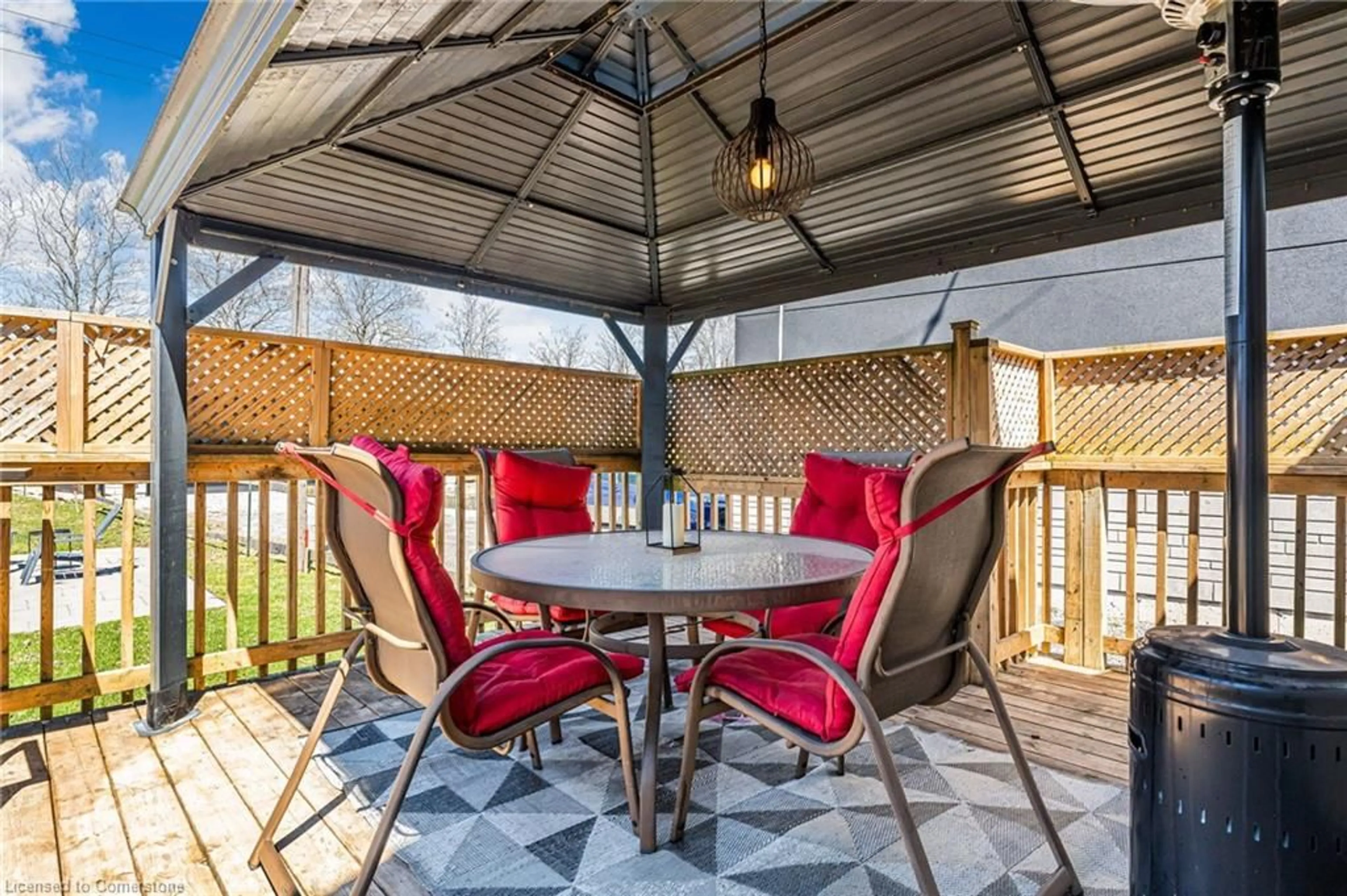 Patio, street for 793 Lakeshore Road Rd, Dunnville Ontario N0A 1P0