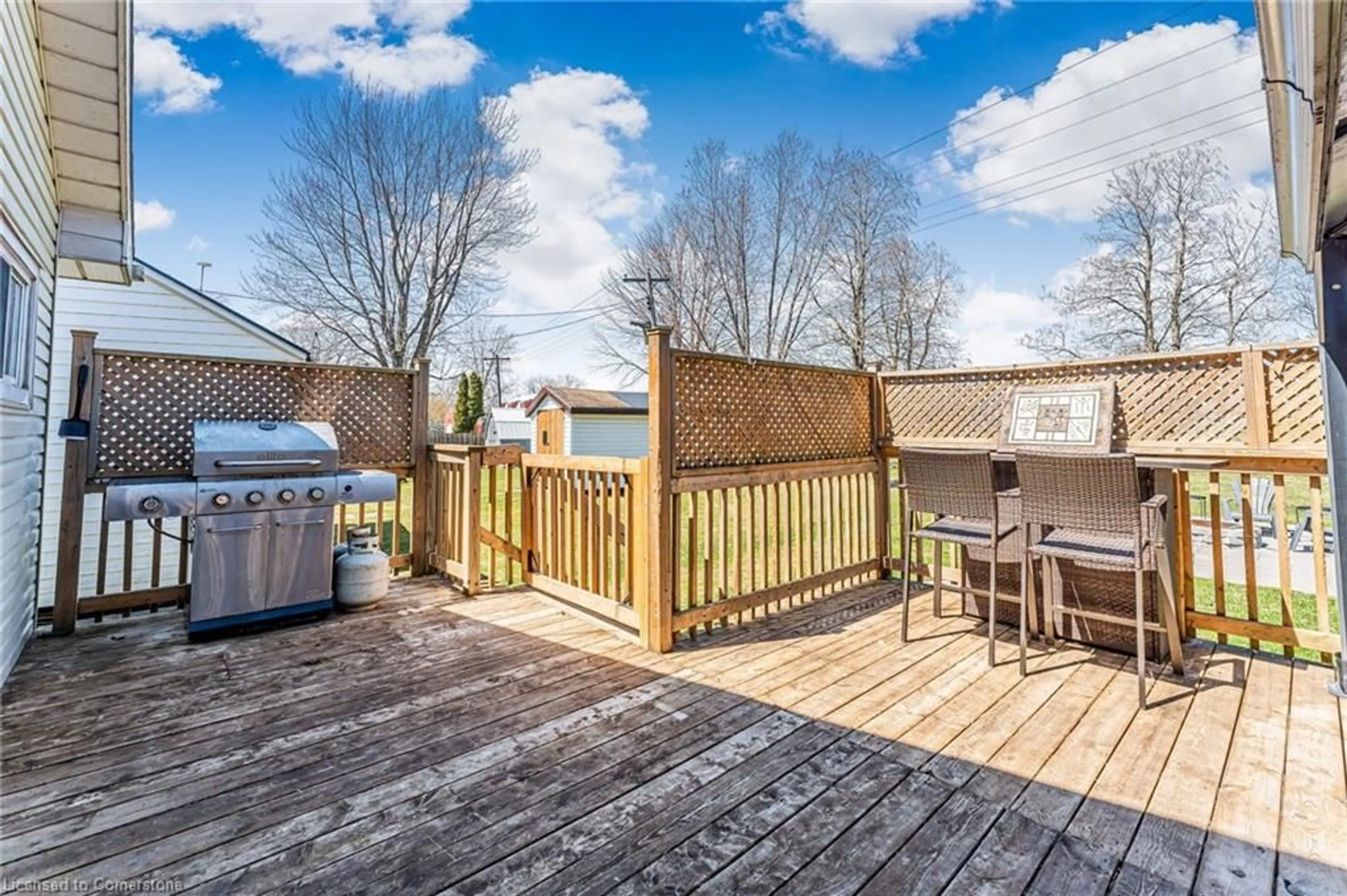 Patio, unknown for 793 Lakeshore Road Rd, Dunnville Ontario N0A 1P0