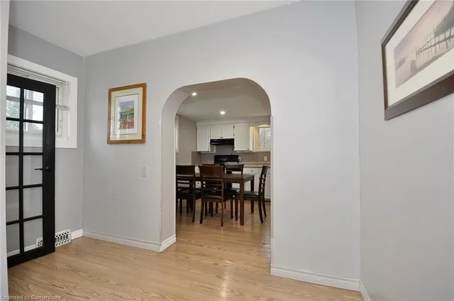 Additional property image - 186 Wentworth Ave