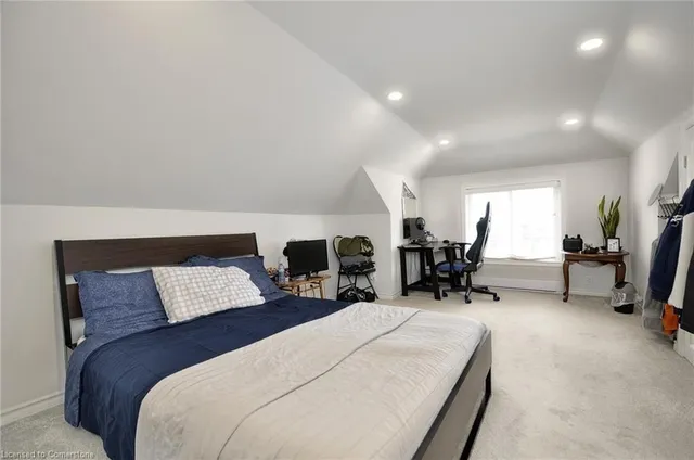 Additional property image - 186 Wentworth Ave