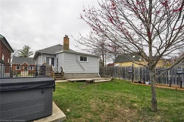 Additional property image - 186 Wentworth Ave