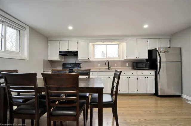 Additional property image - 186 Wentworth Ave