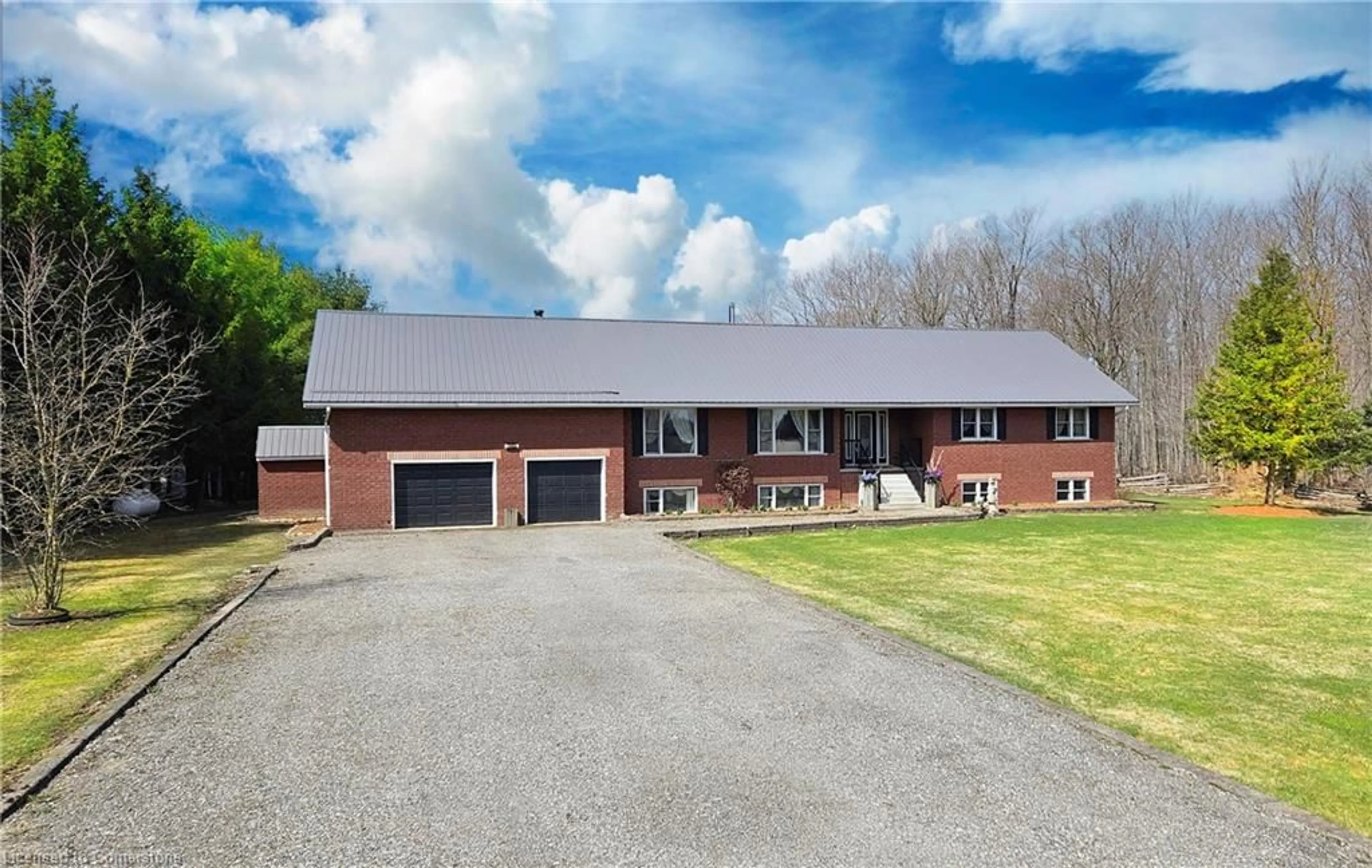 A pic from outside/outdoor area/front of a property/back of a property/a pic from drone, unknown for 9534 Sideroad 3, Wellington North Ontario N0G 1N0
