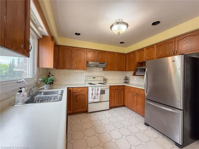 Additional property image - 499 Bush Dr