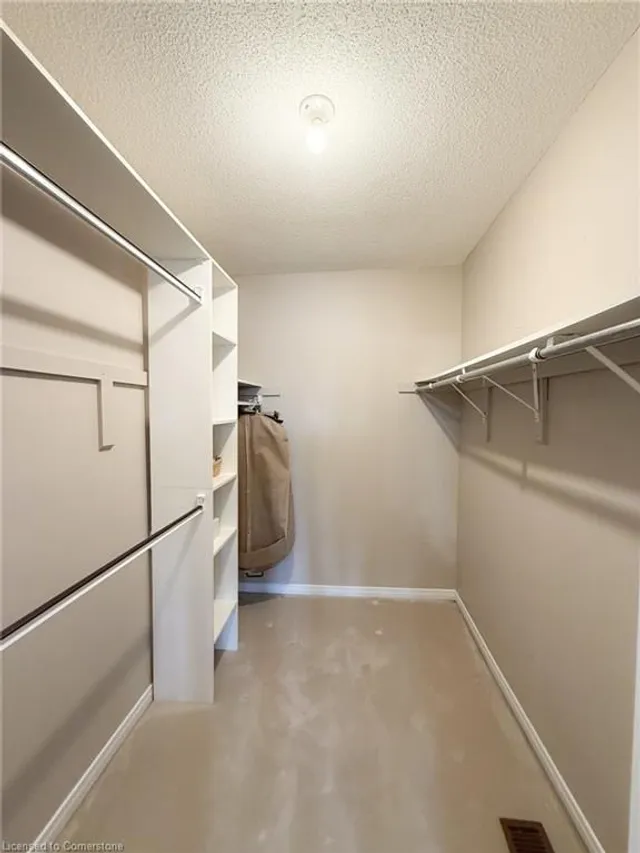 Additional property image - 499 Bush Dr