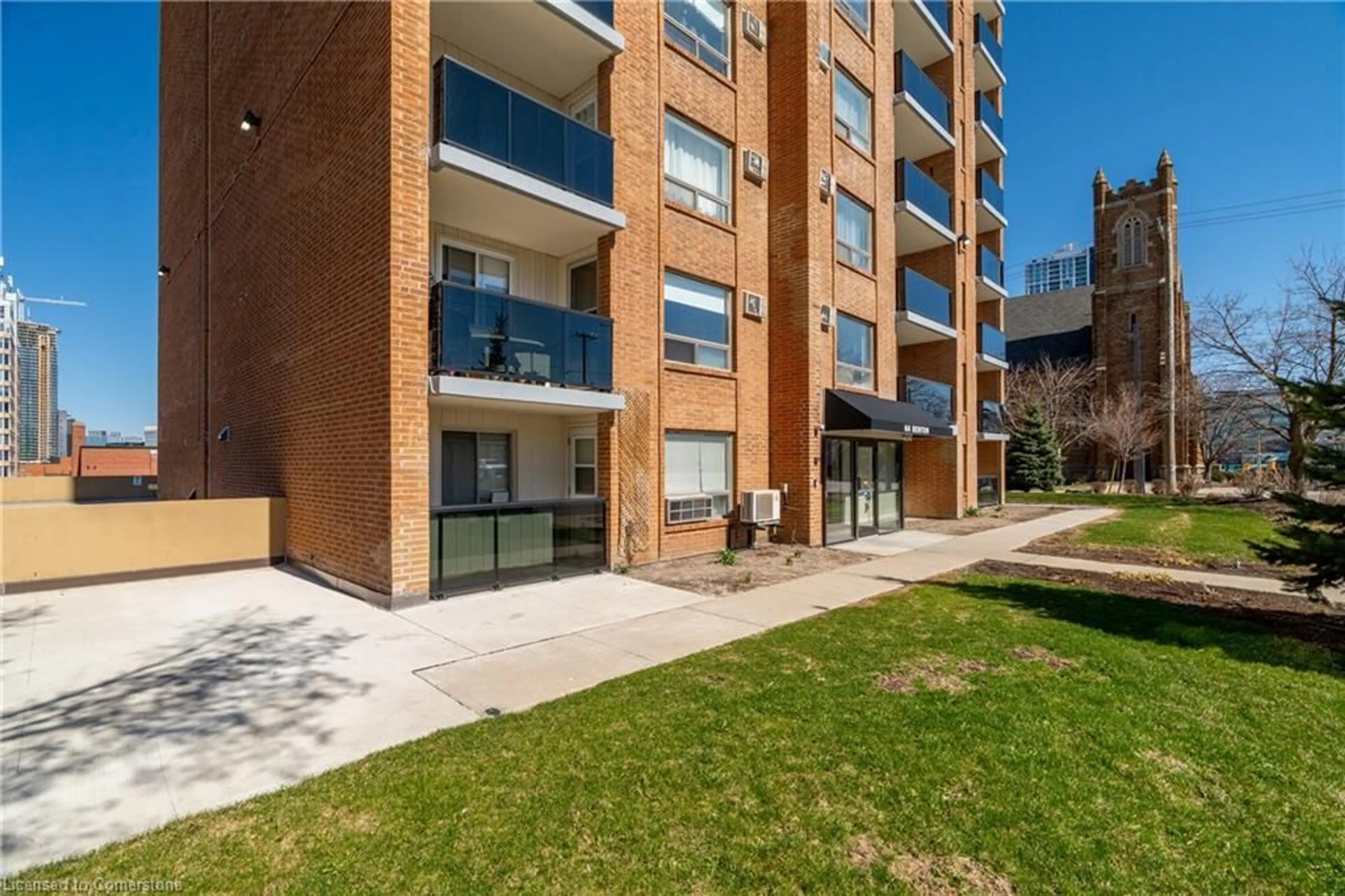 A pic from outside/outdoor area/front of a property/back of a property/a pic from drone, building for 64 Benton St #1102, Kitchener Ontario N2G 4L9